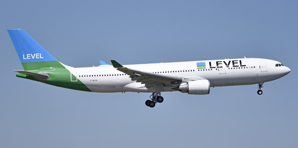 A330-200 F-HLVL of LEVEL